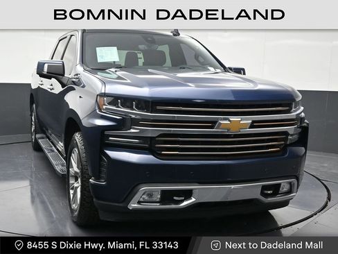 Used 2021 Chevrolet Silverado 1500 High Country w/ Technology Package image 8
