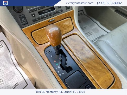 Used 2003 Lexus SC 430 Convertible image 35