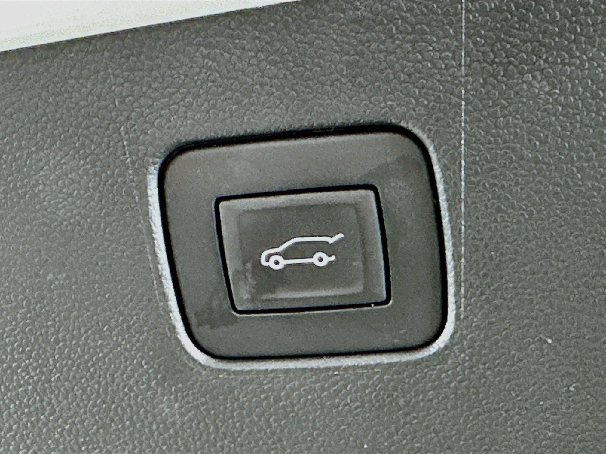 Used 2024 Buick Envista Sport Touring w/ Convenience II Package FWD image 29