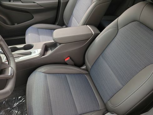 New 2026 Buick Envista Sport Touring w/ Convenience I Package FWD image 22