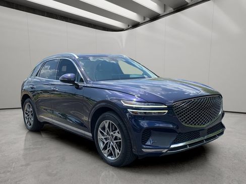Used 2023 Genesis GV70 2.5T w/ Select Package AWD/4WD image 7
