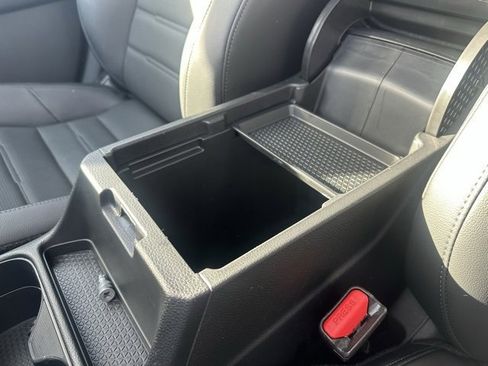 Used 2025 Honda CR-V EX-L image 13