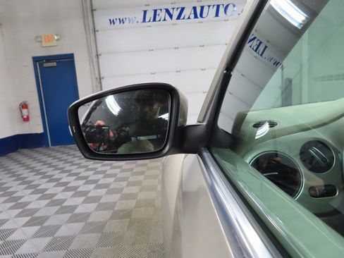 Used 2016 Volkswagen Beetle 1.8T SE image 38