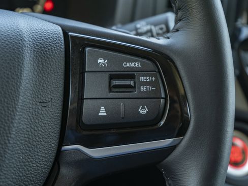 Certified 2025 Honda Odyssey EX-L image 22