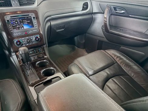 Used 2015 Chevrolet Traverse LTZ image 26