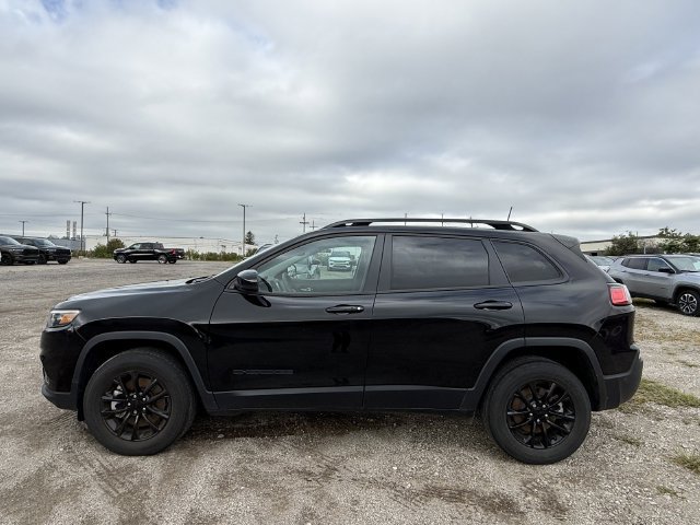 Certified 2023 Jeep Cherokee Altitude Lux AWD/4WD image 32