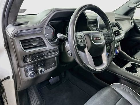 Used 2021 GMC Yukon SLT w/ SLT Premium Package AWD/4WD image 12
