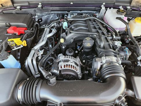 New 2026 Jeep Gladiator Sport AWD/4WD image 28