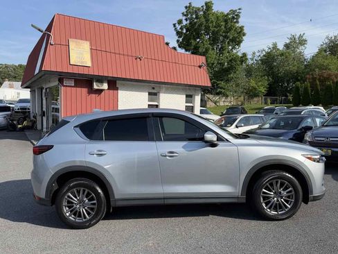 Used 2017 MAZDA CX-5 Touring AWD/4WD image 8