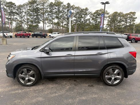 Used 2021 Honda Passport Touring image 5