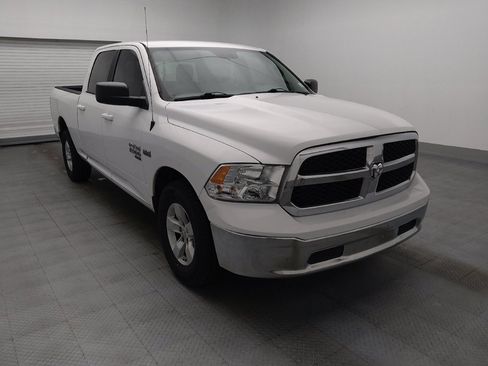 Used 2019 RAM 1500 Classic SLT RWD image 13