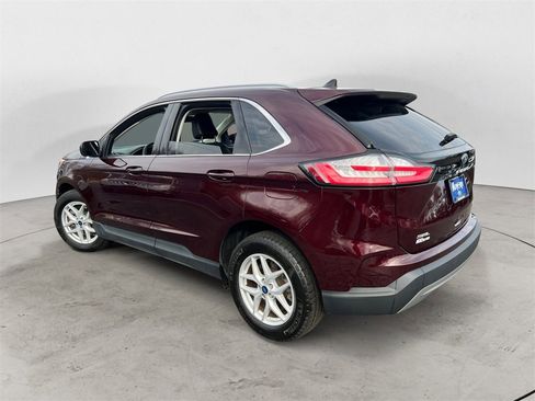 Used 2022 Ford Edge SEL w/ Convenience Package image 4