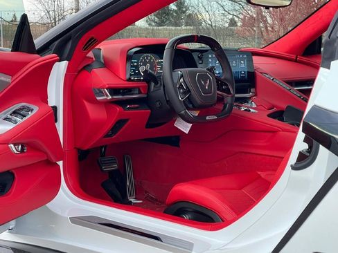 Used 2024 Chevrolet Corvette Z06 image 24