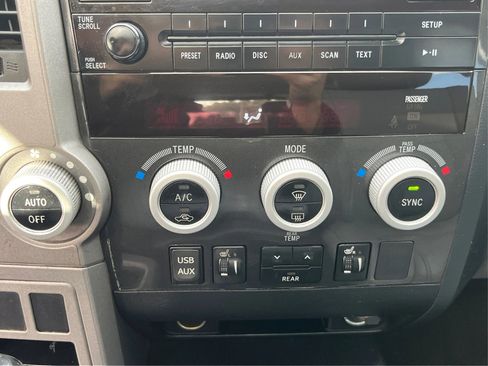 Used 2013 Toyota Sequoia SR5 image 32