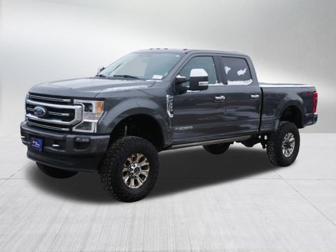 Used 2020 Ford F350 Platinum image 3