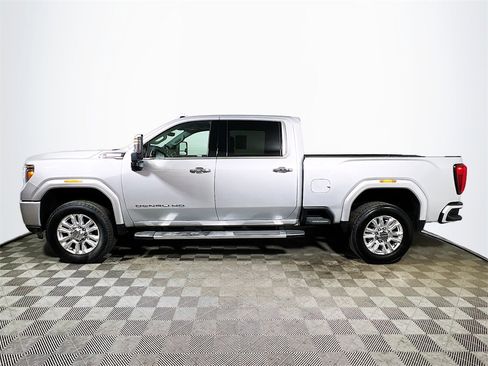 Used 2020 GMC Sierra 2500 Denali w/ Denali Ultimate Package image 5