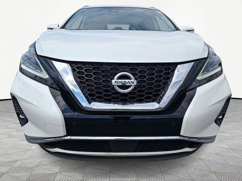 Used 2020 Nissan Murano Platinum image 2