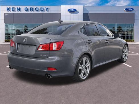 Used 2012 Lexus IS 250 w/ Premium Pkg Value Edition RWD image 4