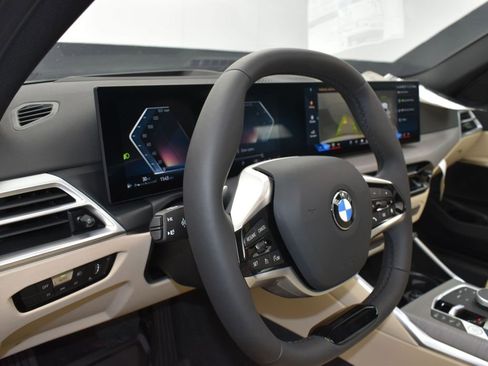 Certified 2025 BMW 330i Sedan w/ Premium Package image 12