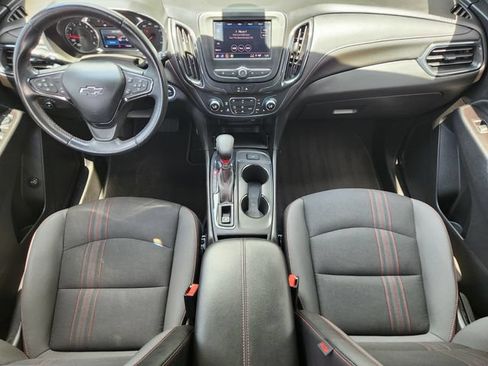 Used 2022 Chevrolet Equinox RS FWD image 26