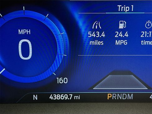 Used 2020 Ford Escape Titanium image 13