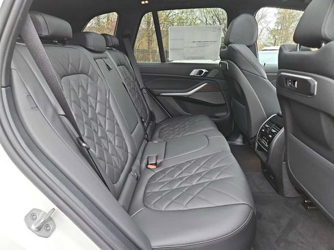 Used 2026 BMW X5 xDrive50e AWD/4WD image 22