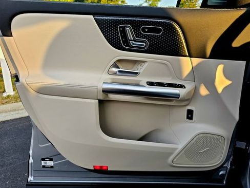 New 2026 Mercedes-Benz GLA 250 4MATIC image 21