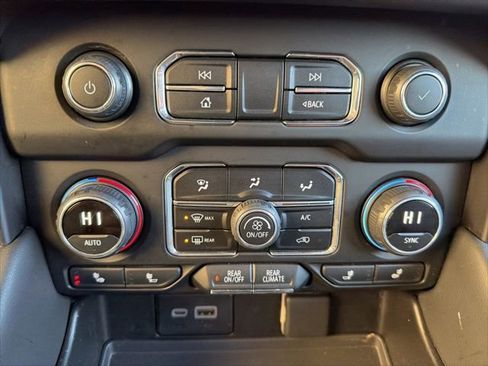 Used 2024 Chevrolet Tahoe LT image 22