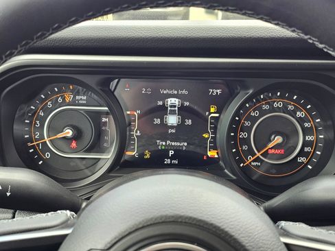 New 2026 Jeep Gladiator Sport AWD/4WD image 11