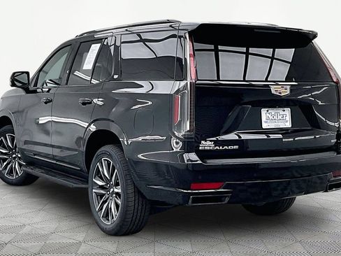 Used 2024 Cadillac Escalade Sport AWD/4WD image 13