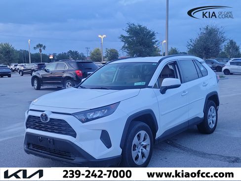 Used 2020 Toyota RAV4 LE w/ All Weather Liner Package AWD/4WD image 3
