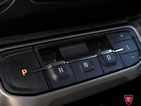 Used 2023 GMC Acadia Denali w/ Denali Technology Package AWD/4WD image 41