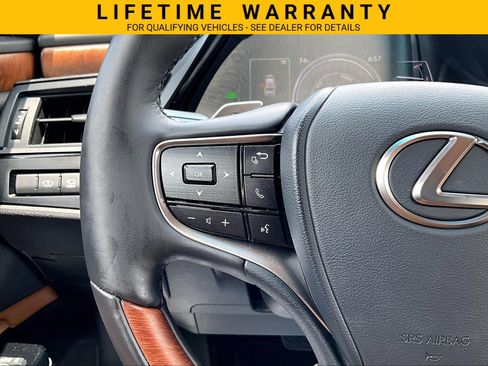 Used 2024 Lexus ES 300h Ultra Luxury w/ Accessory Package (Z2) FWD image 24