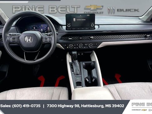 Used 2023 Honda Accord EX image 13
