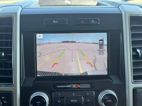 Certified 2018 Ford F150 Lariat w/ Equipment Group 502A Luxury image 22