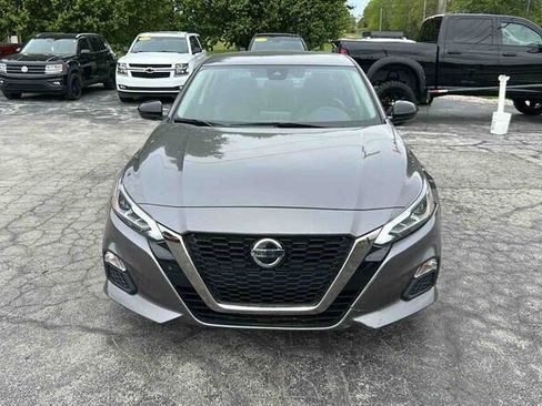 Used 2022 Nissan Altima 2.5 SR FWD image 3