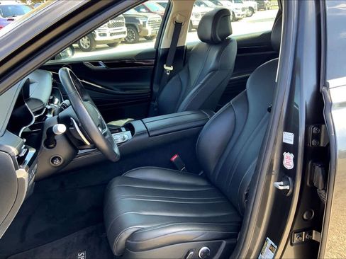 Used 2023 Genesis G80 2.5T image 7