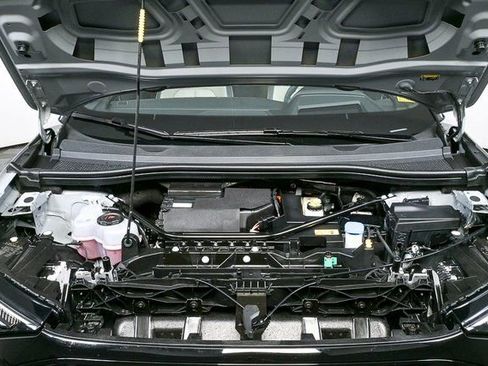 Certified 2024 Audi Q4 e-tron Prestige w/ Black Optic Package image 34