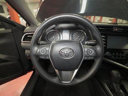 Certified 2018 Toyota Camry LE w/ Convenience Package FWD image 24