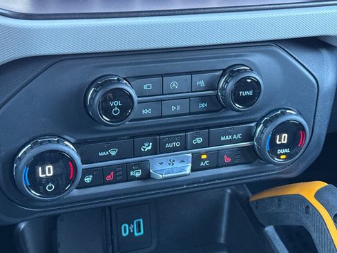 Certified 2023 Ford Bronco Badlands AWD/4WD image 22