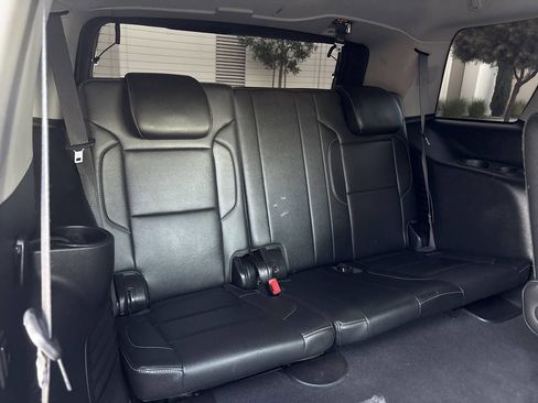 Used 2020 GMC Yukon SLT image 18