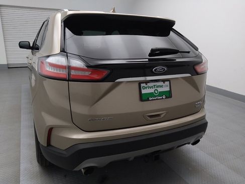 Used 2020 Ford Edge SEL w/ Convenience Package image 6