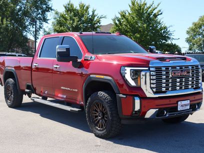 Used 2024 GMC Sierra 2500 Denali