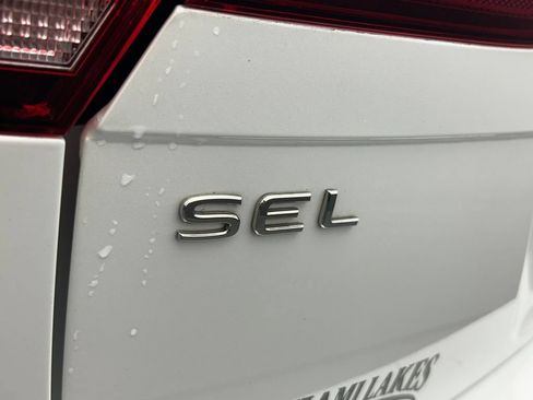 Used 2023 Volkswagen Tiguan SEL R-Line AWD/4WD image 42