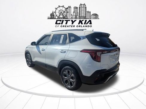 Certified 2024 Kia Seltos S FWD image 4