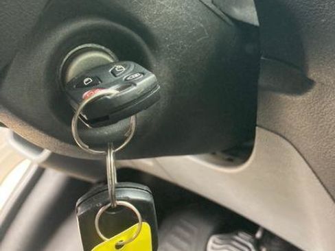 Used 2017 Ford Transit 150 XL RWD image 18