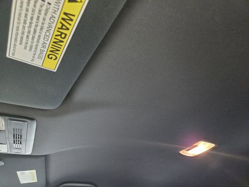 Used 2018 Honda Civic Sport image 28