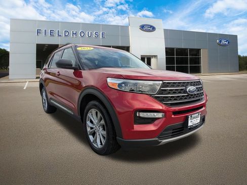 Used 2023 Ford Explorer XLT AWD/4WD image 8