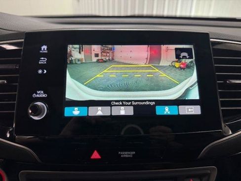 Used 2020 Honda Pilot Touring image 18