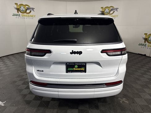 New 2026 Jeep Grand Cherokee L Limited AWD/4WD image 7